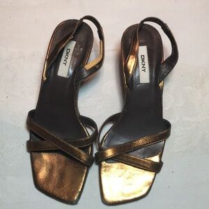 Women’s DKNY slingback copper/gold heels Sz 6.5 shoes
